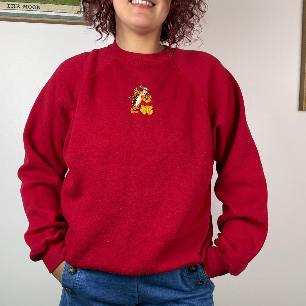 VINTAGE 90s Disney Winnie the Pooh crewneck sweatshirt size XL